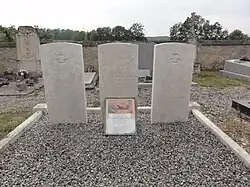 Tombes des soldats alliés.