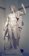 Statue romaine (130–140, Prado, Madrid)