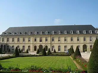 Pavillon Sainte-Anne, au nord.