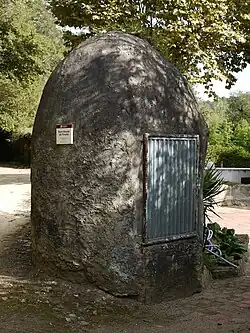 Un vieux puits