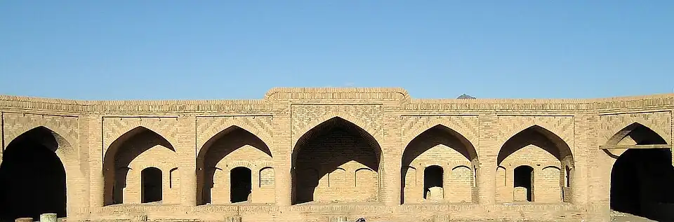 Caravansérail abandonné à Neyestānak, en Iran.