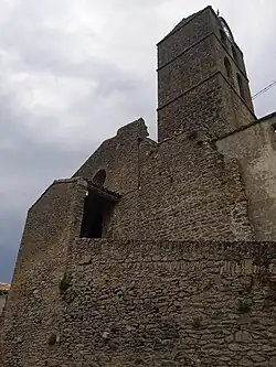 Porte d'entrée de l'église.