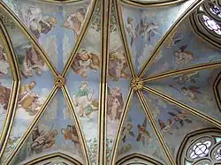 Les apôtres, vers 1544, voûte de la nef de l'abbaye de Chaalis.