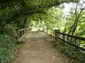 L'ancienne voie ferrée allant vers Lannion : passerelle à Saint-Efflam