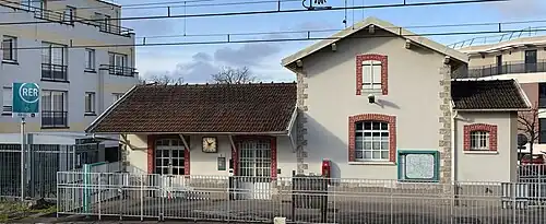 Bâtiment voyageurs.