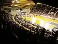 Une soirée de match dans l'édifice.