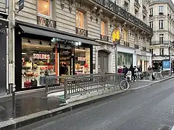 Accès no&nbsp;10 « Rue Caumartin ».