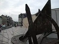.