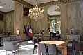 Grand Salon, bureau pour la ministre de la Transformation et de la Fonction publiques en 2020[4].