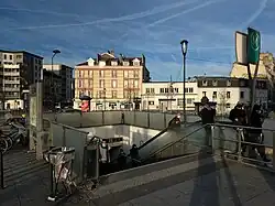 L'accès no&nbsp;2 « Hôpital Casanova ».
