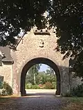 Porte d'entrée.