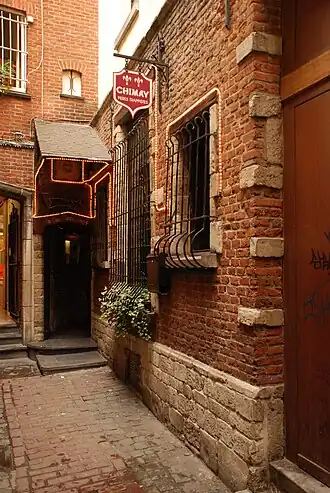L'estaminet « Au Bon Vieux Temps ».