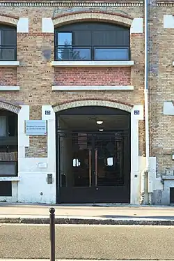 Les numéros n°23 et 25.