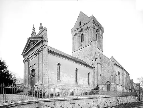 L'église Saint-Sylvain avant 1919.