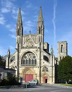 La façade occidentale.