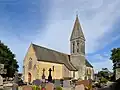 La tour clocher et l'église Saint-Loup.