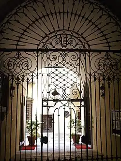 Grille du portail