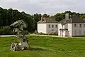 Scultpure d'Ervin Patkaï dans la parc de la faisanderie.