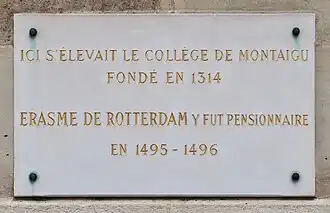Plaque au no&nbsp;10 en hommage au collège de Montaigu.