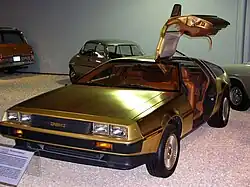 DeLorean DMC-12 American Express Gold (1981).