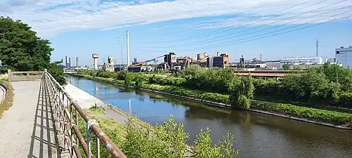 Vue des anciennes usines de la Providence.