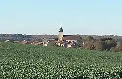 Vue sur le village depuis le sud.