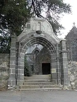 La porte triomphale.
