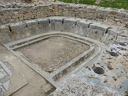 Vue actuelle des latrines.