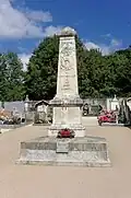 Monument aux morts du cimetière.