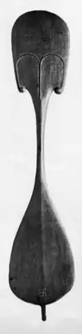 Rapa (ou pagaie d’apparat et de danse)[42].