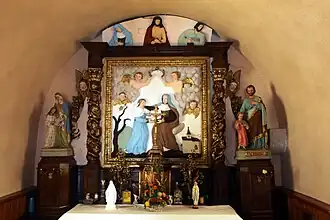 Intérieur de la chapelle Sainte-Anne.