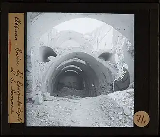 Les ruines du monastère dans une photographie de la fin du XIXe siècle