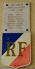 Plaque.