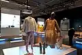 Vue de l'exposition "Terre-Neuve, Terre-Neuvas" (vue de vêtements exposés), Musée de Bretagne, 2013