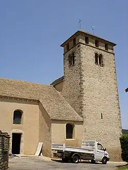 Le clocher latéral de l'église Saint-Vincent de Sologny.