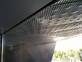 Plaques d'aluminium perforées