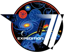 Description de l'image ISS_Expedition_71_Patch.png.