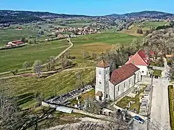Église (vue aérienne).