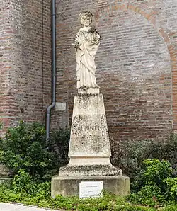 Monument à saint Alpinien.