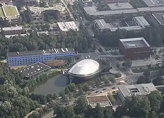 Vue aérienne du musée Universum.