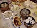Brunch avec congee et dimsums