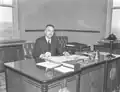 Bona Dussault est député de Portneuf de 1935 à 1936 pour l'Action libérale nationale, de 1936 à 1939 et de 1944 à 1953 pour l'Union nationale.
