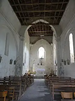 L'intérieur.