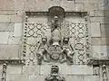 Armes et cordelières de Bretagne.