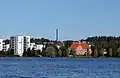 Le château Schauman vu du lac Jyväsjärvi.