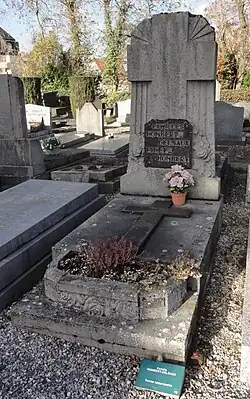 16. tombe remarquable de la famille Hombert-Delsaux.