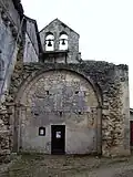 Embryon de bras de transept nord et clocher-mur (oct.&nbsp;2012)