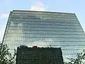 la tour Ellipse et le reflet de la tour TBR en 2009