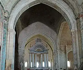 Le chœur et le baldaquin du XVIIIe&nbsp;siècle
