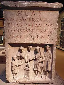 Autel de consécration de Titus Flavius Constans (préfet de la garde prétorienne) en 165 après J.-C.
